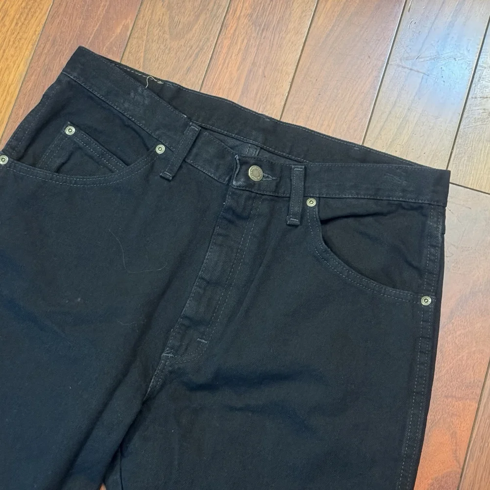 NWT Wrangler Regular Fit Size:34x34 Regular Fit Jeans Straight Black Men